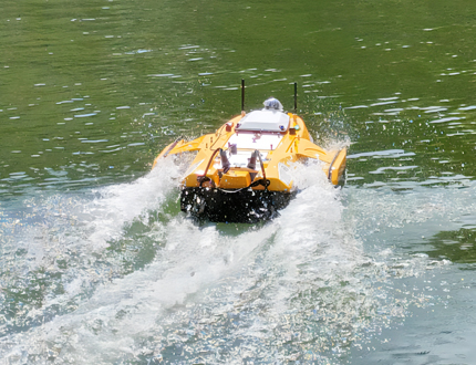 <b>SL-M單波束水文測(cè)繪無(wú)人船</b>